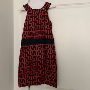 Size Medium / Red & Navy